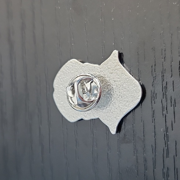 Universal Monsters The Phantom of the Opera Enamel Pin - Picture 2 of 4